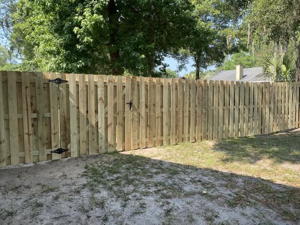 Shadowbox fence installed by Southern Fencing LLC
